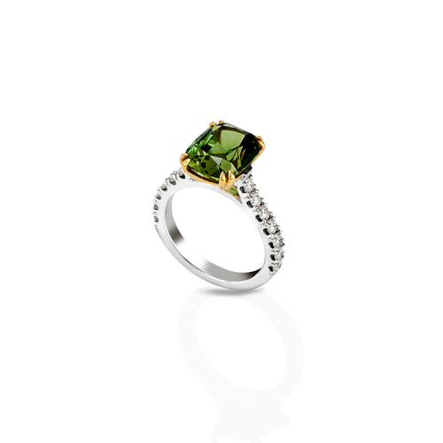 Cushion cut Green Australian parti sapphire and diamond ring