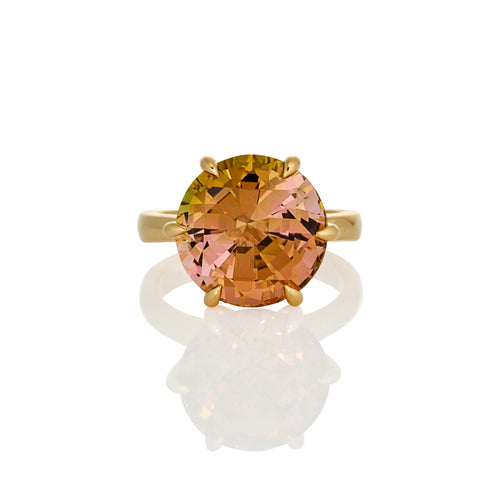 Round brilliant cut Autumn Tourmaline in 18ct yellow gold Forever design