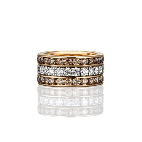 Ring with three layers of stacked diamonds of white diamond and argyle champagne diamonds