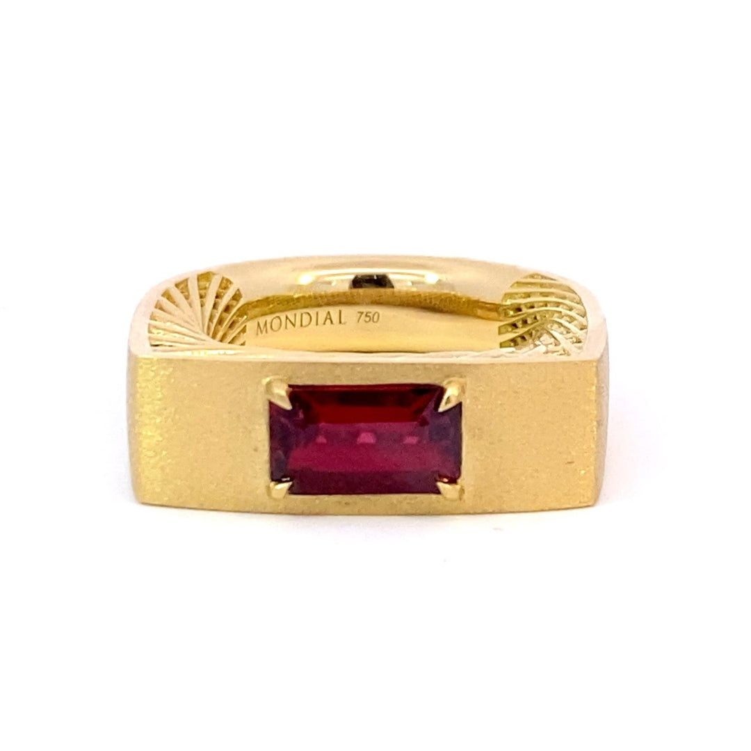 Emerald cut Ruby signet ring in yellow gold with crosshatched lattice on the profile view from front
