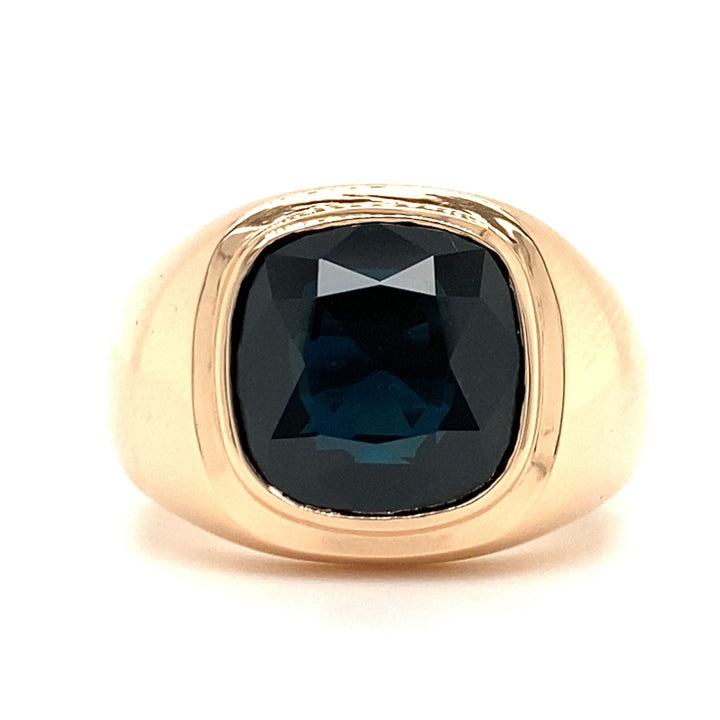 Black sapphire signet ring