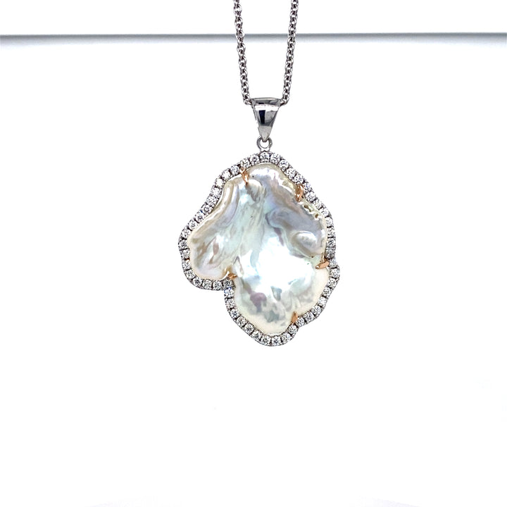 Fresh water pearl diamond pendant view from front