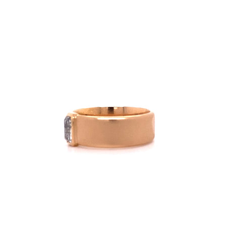 Salt and Pepper Diamond Ring crafted from 18ct rose gold with diamond facing to the left side.